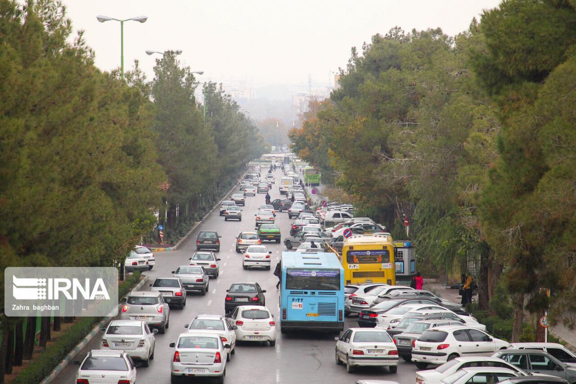 خبرنگاران تردد روان در جاده های کشور و کاهش قابل توجه حجم سفرها