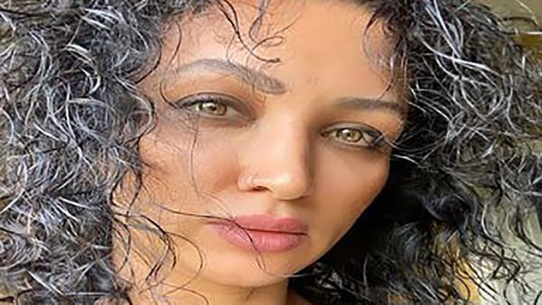 جنجال صورت بدون آرایش و فیلتر روناک یونسی در کانادا