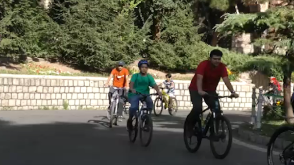 همایش دوچرخه سواری همگانی در سمنان